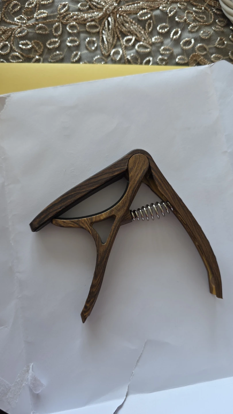 Brand new Acoustic Guitar Capo with 2 Picks - photo 5