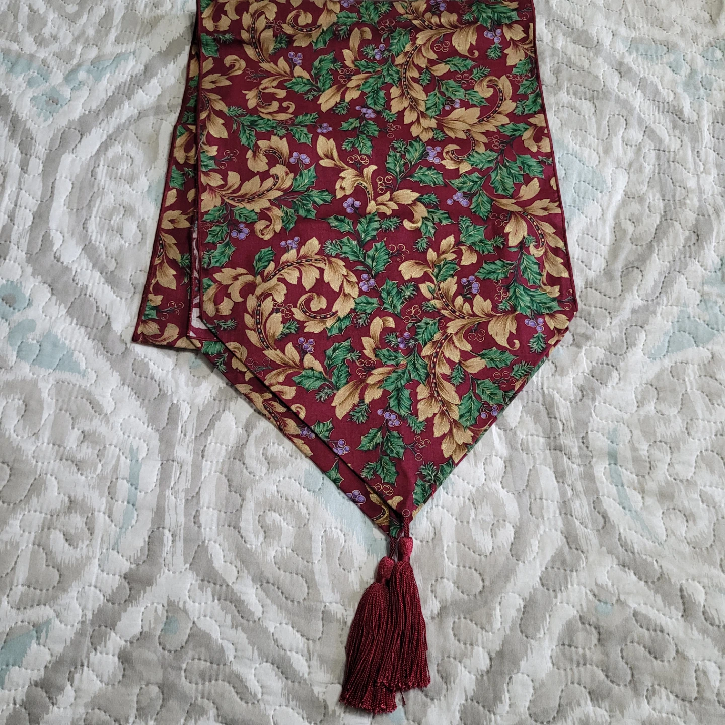 Beautiful Holiday Christmas 70" x 12" Table Runner