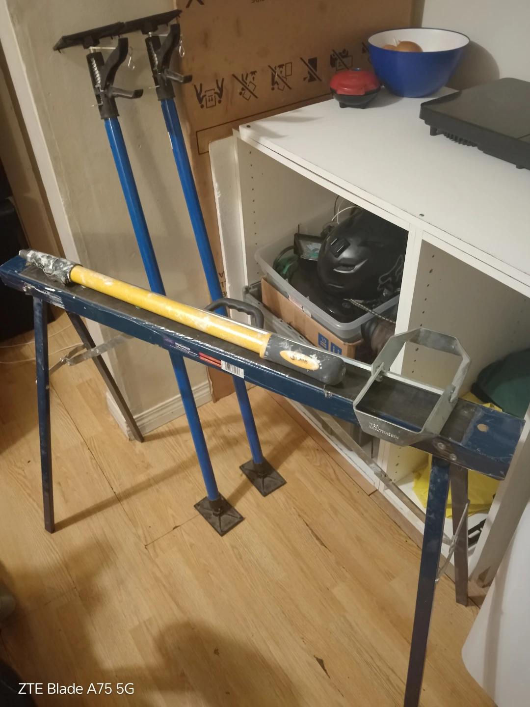 Metal Saw Horse & Support Props - photo 2