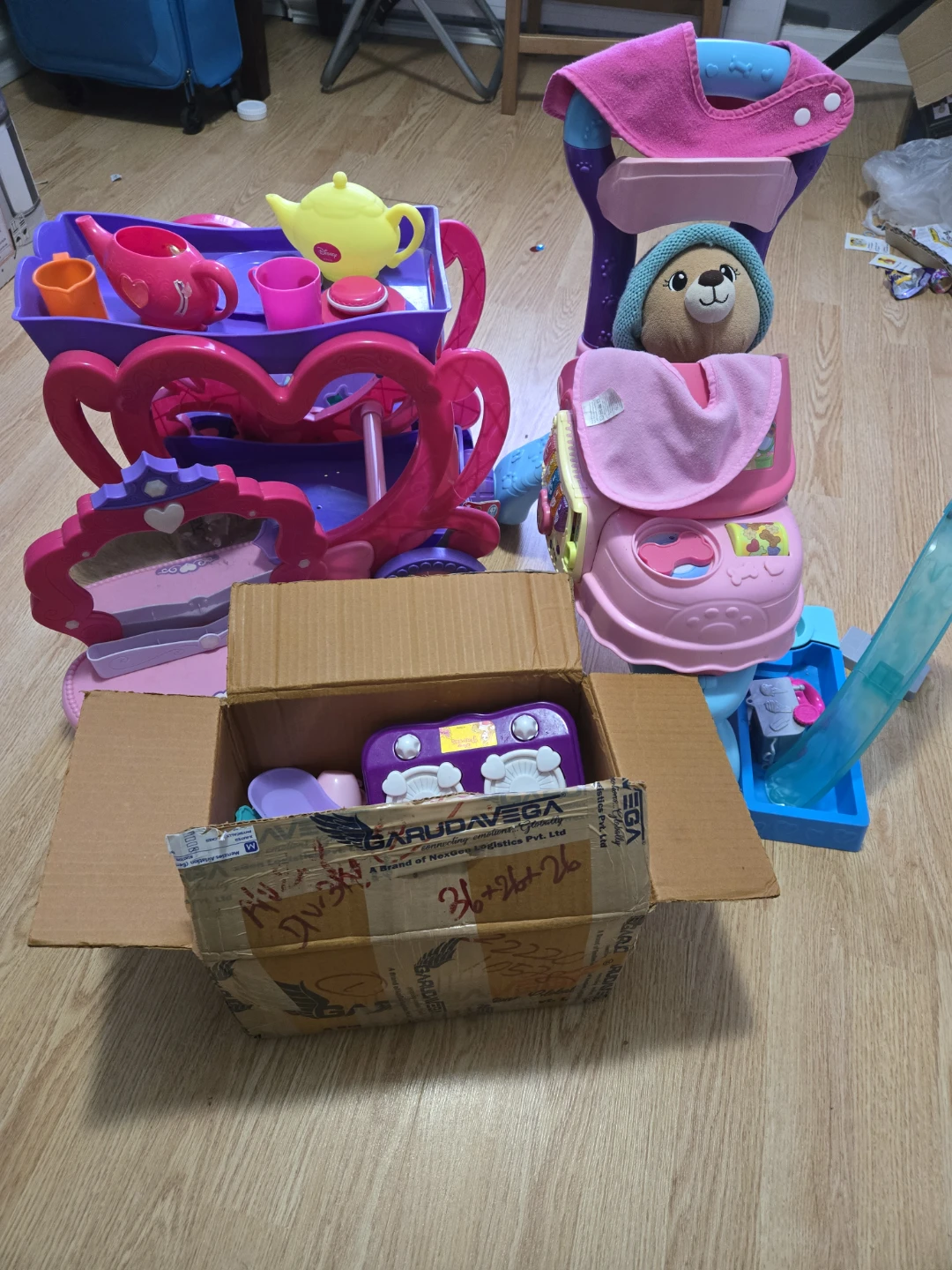Toys and two free chairs
