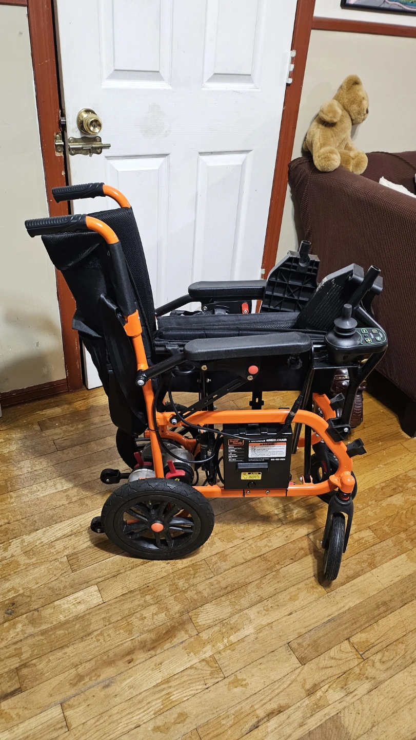 Super Handy Portable Electric Power Wheelchair - photo 2