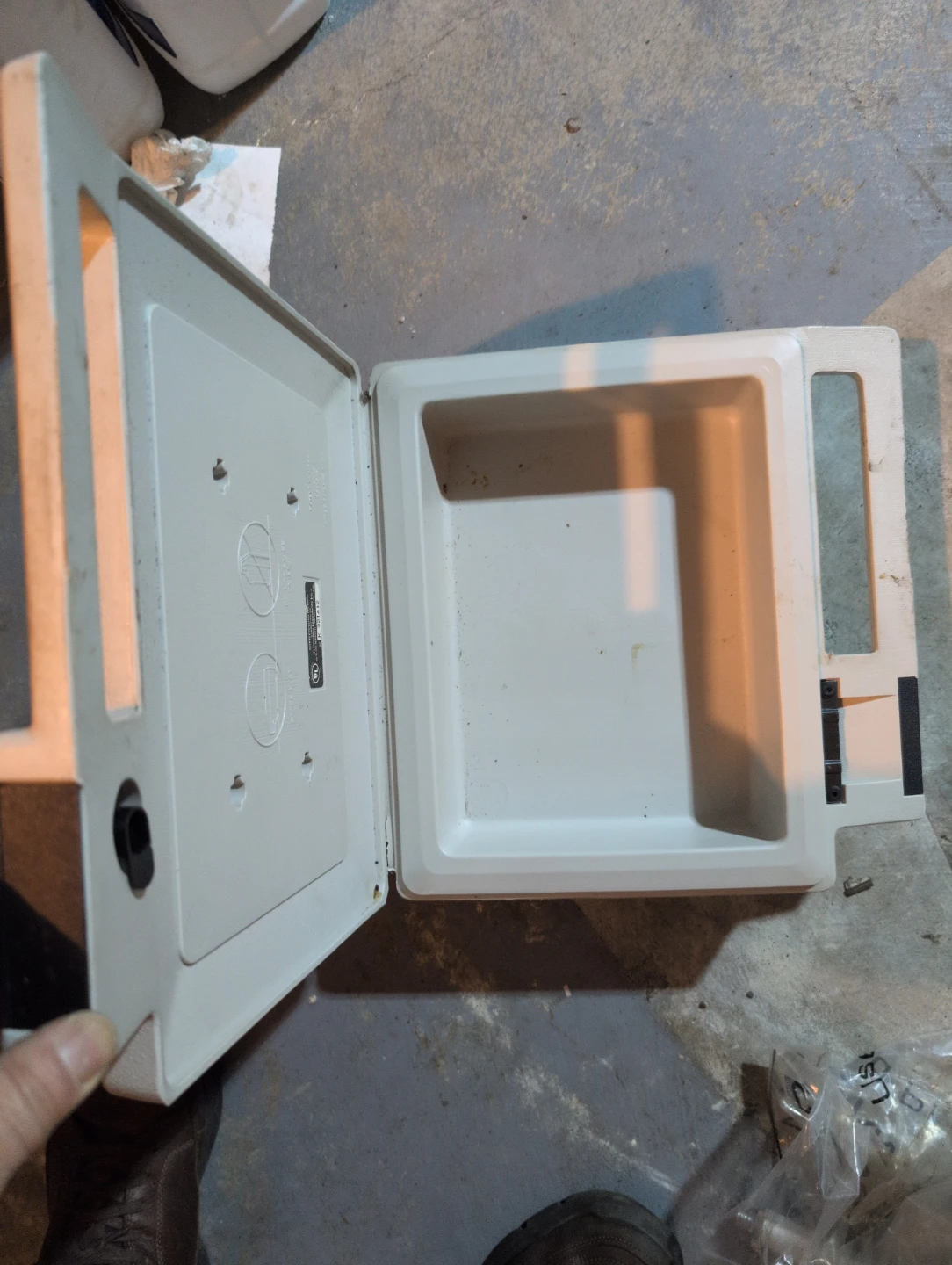SentrySafe Fire Chest with Key - photo 4
