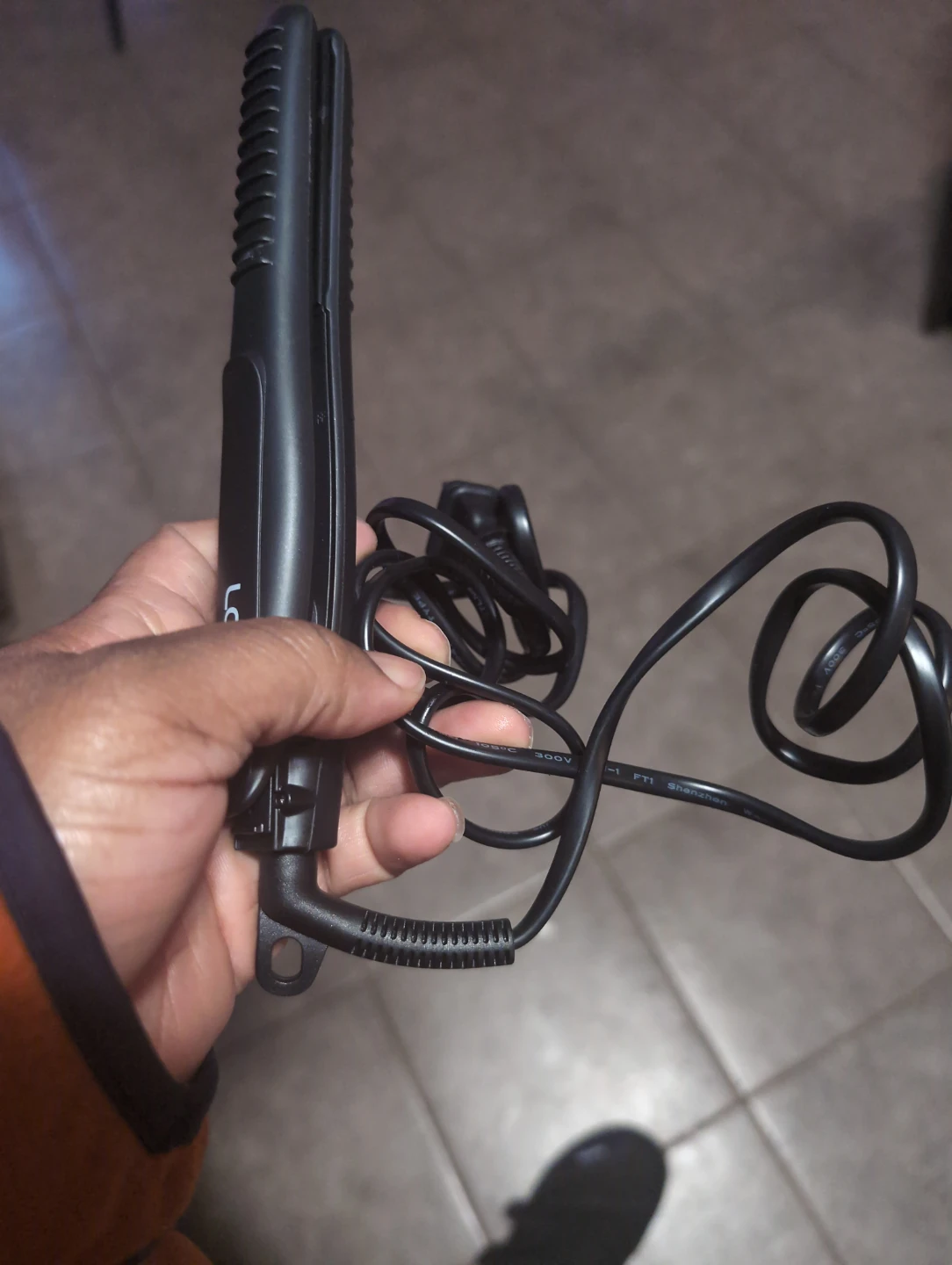 ❤️ LOVANI Mini Hair Straightener - Black Titanium - photo 3