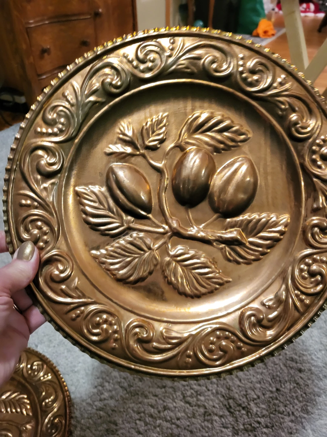 Vintage Copper Wall Plates - Set of 2 - photo 3