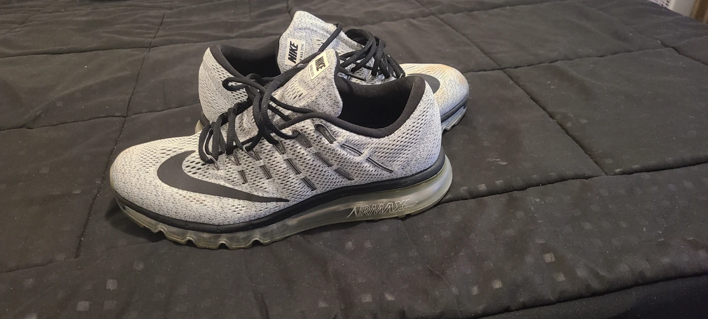 Nike Air Max 2016 Running Shoes - photo 2