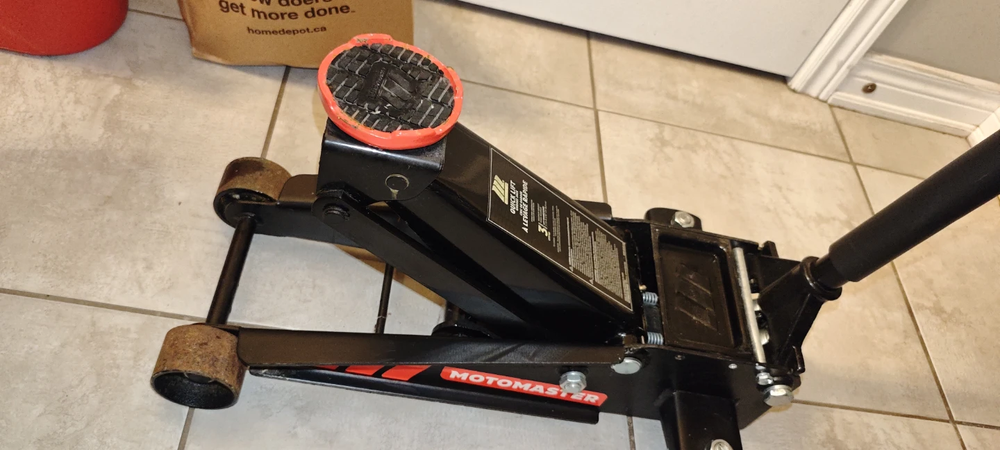 Motomaster Quick Lift Garage Jack - photo 3