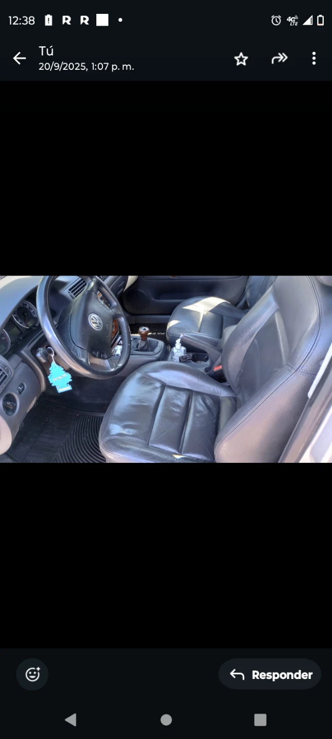 Silver Volkswagen Passat Wagon - photo 4