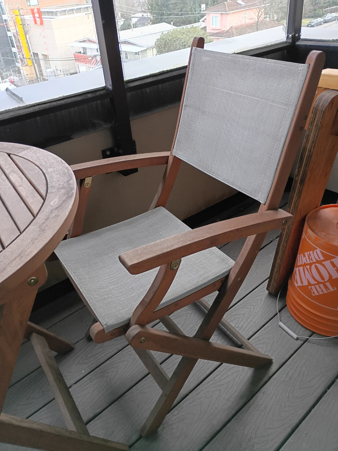 Wooden Patio Set - Folding Table & Chairs - photo 5