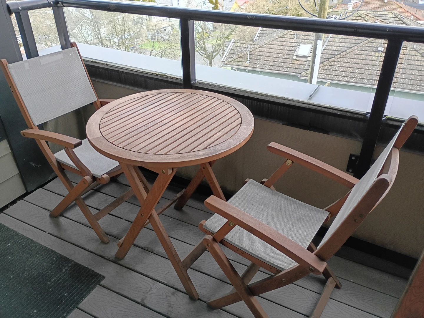 Wooden Patio Set - Folding Table & Chairs - photo 2