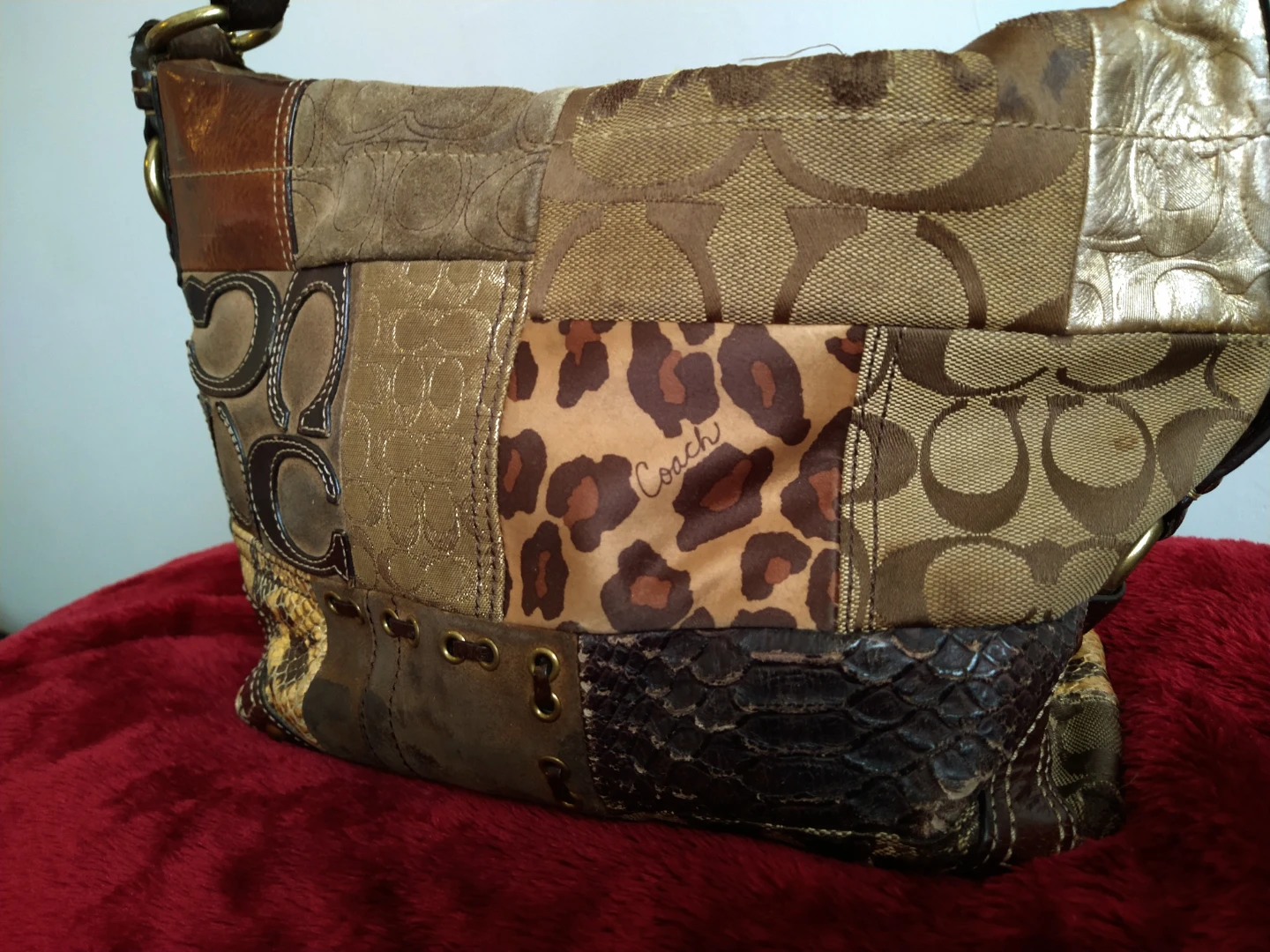 Vintage 2007 Y2K Coach Carly Leopard Patchwork Shoulder Bag - photo 2