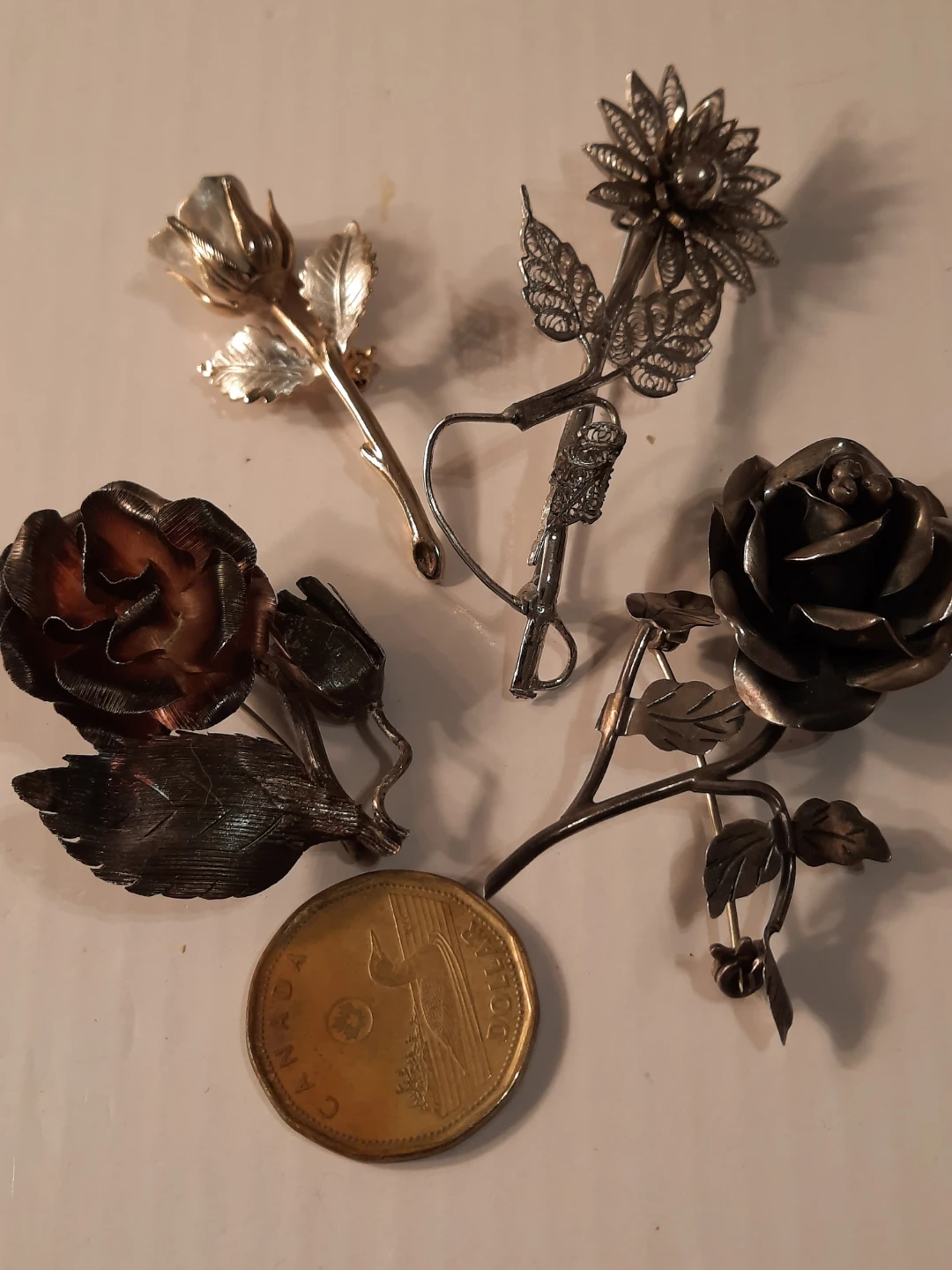 Set of 4 Flower Brooches 2 sterling silver  2 silver plate - photo 2