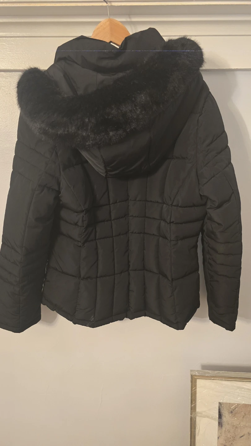 Calvin Klein Black Puffer Jacket - photo 5