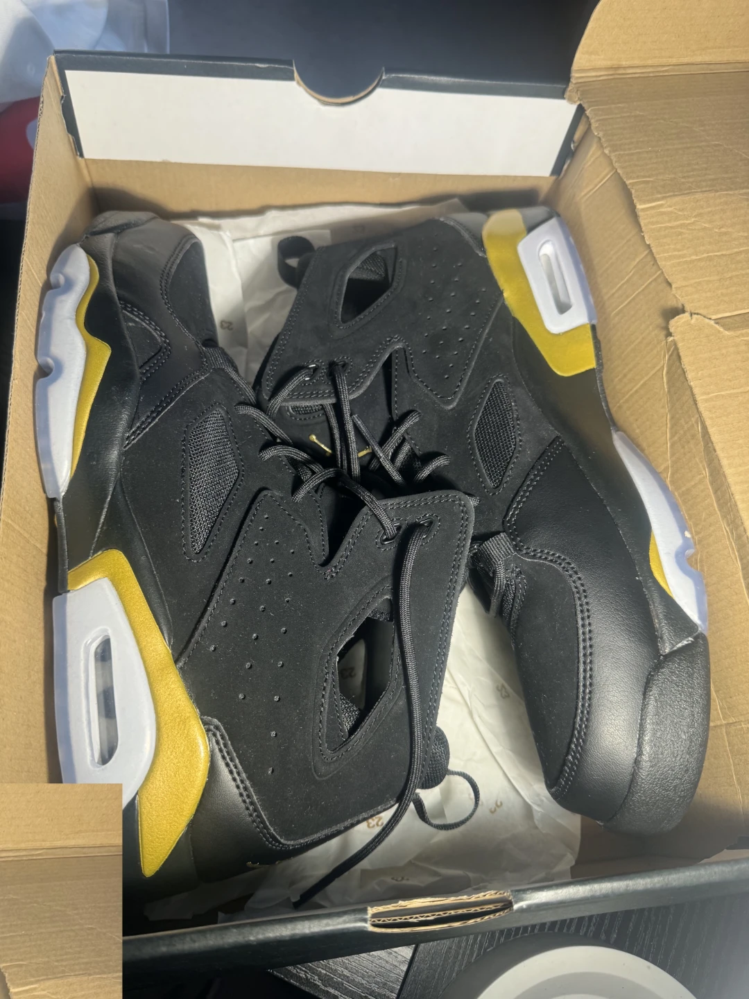 Jordan FLTCLB 91 black and gold brand new
