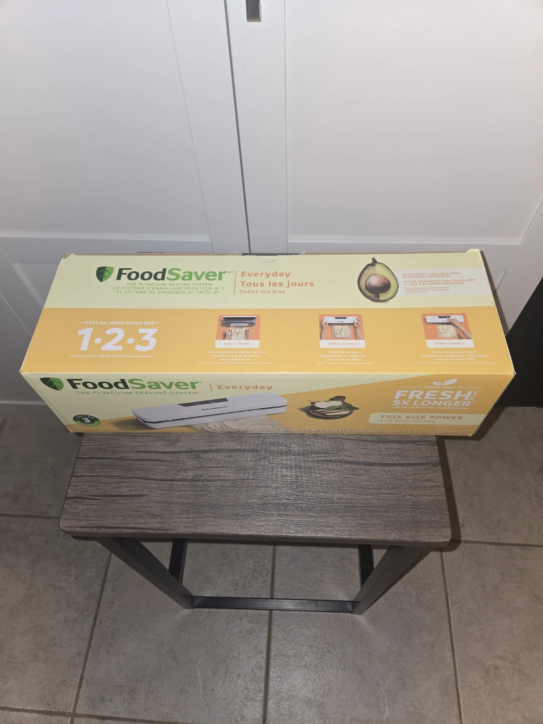 FoodSaver Everyday 1-2-3 Vacuum Sealing System - New - photo 2