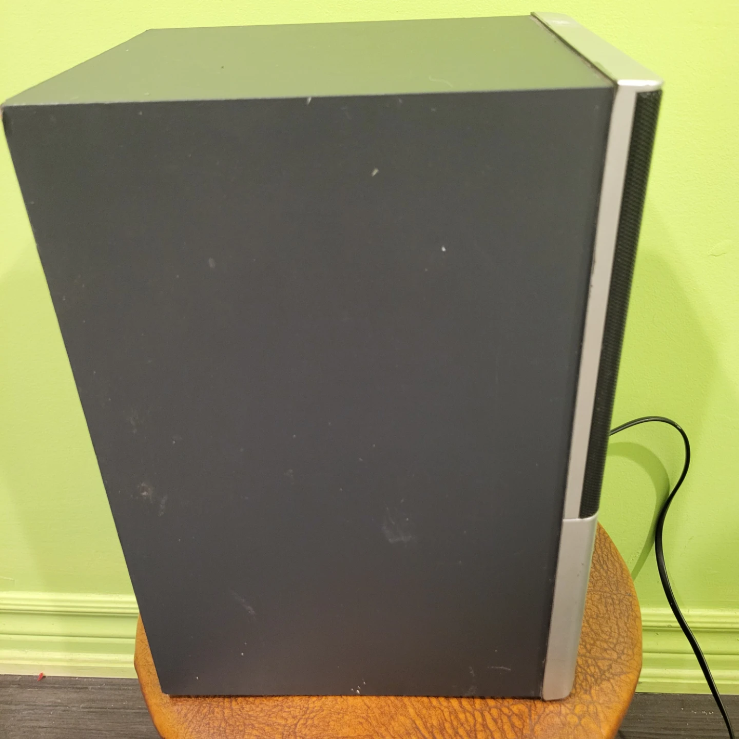Altec Lansing VS4221 Subwoofer - photo 3