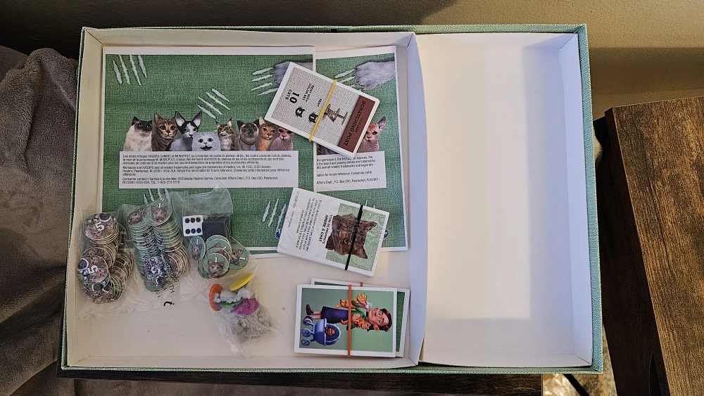 Monopoly Crazy for Cats Board Game - photo 3