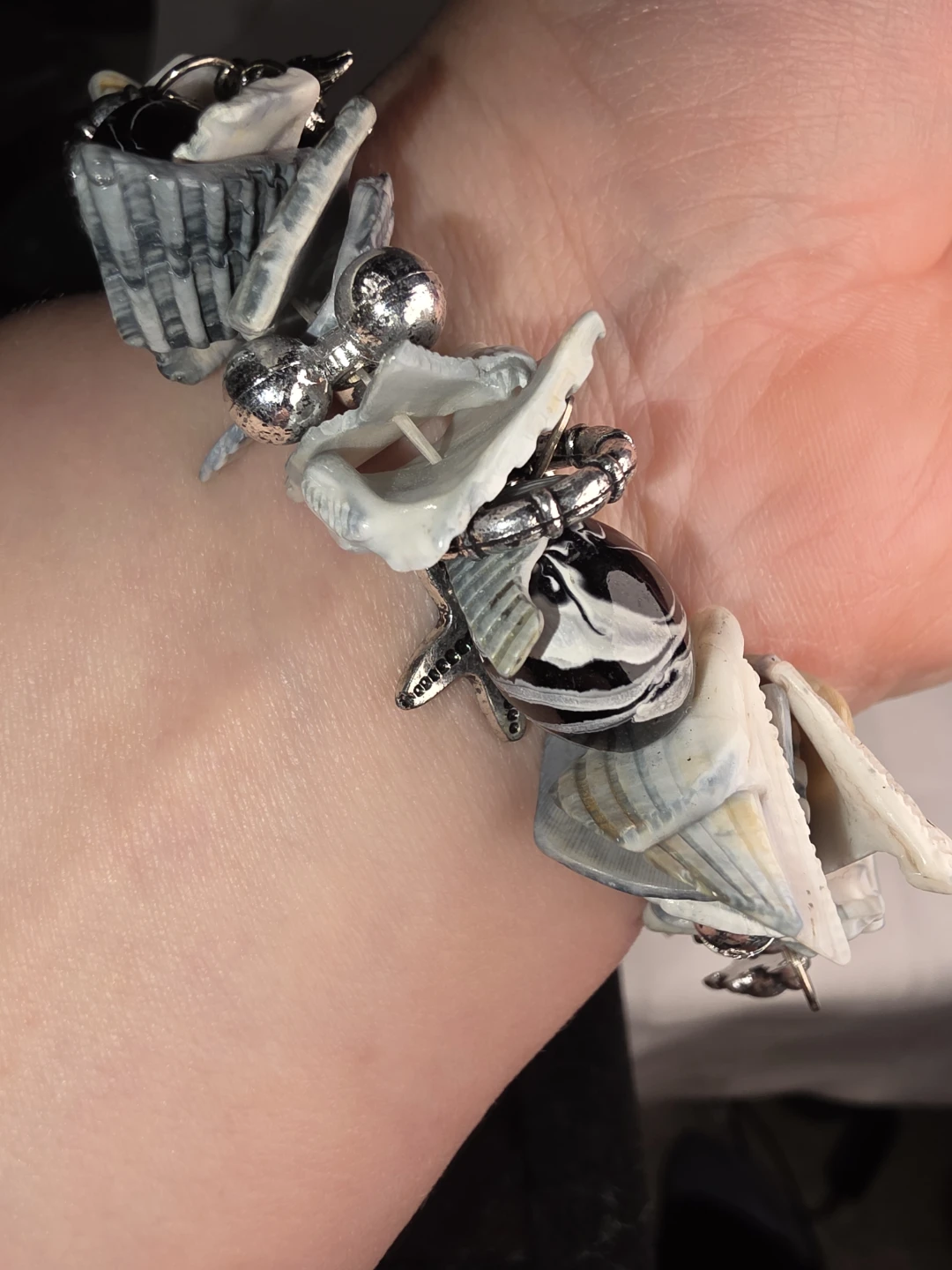 Seashell and Bead Bracelet with Charms - photo 3