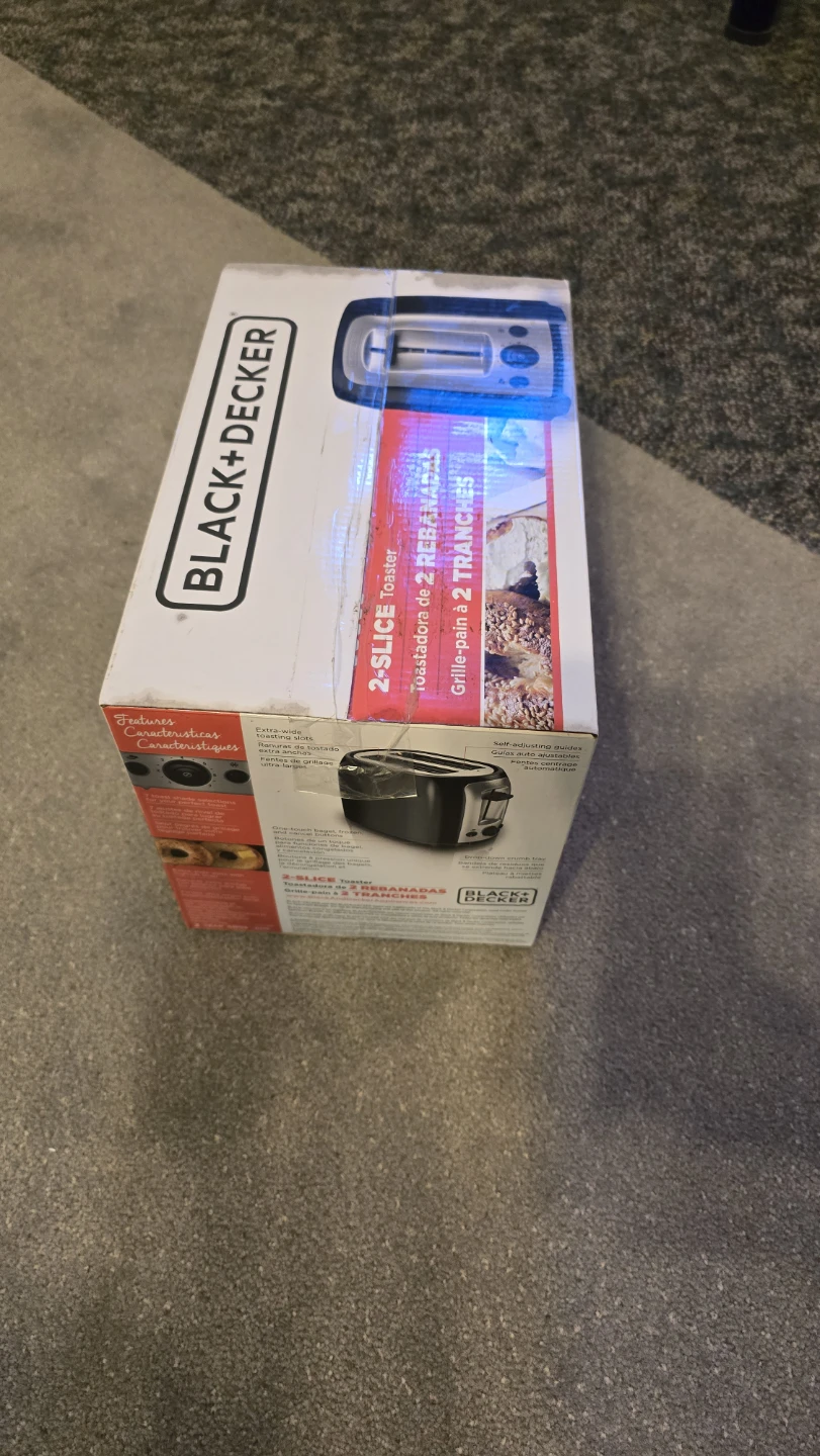 BLACK+DECKER 2-Slice Toaster - photo 2