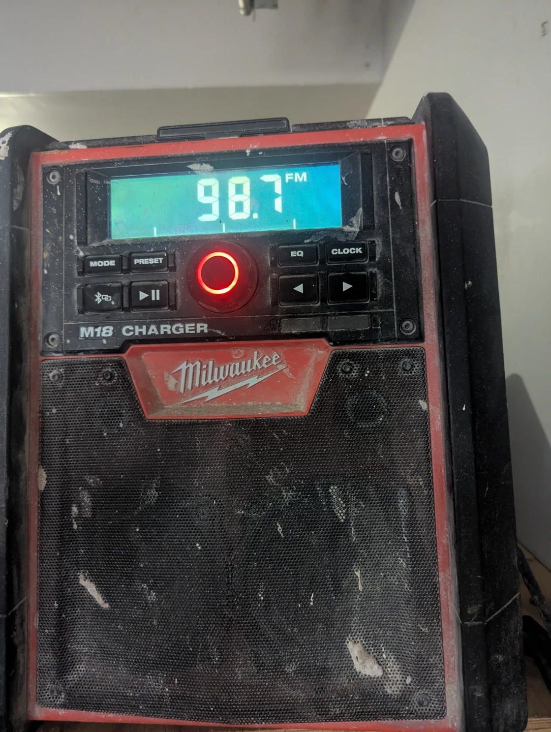 Milwaukee M18 Charger Radio