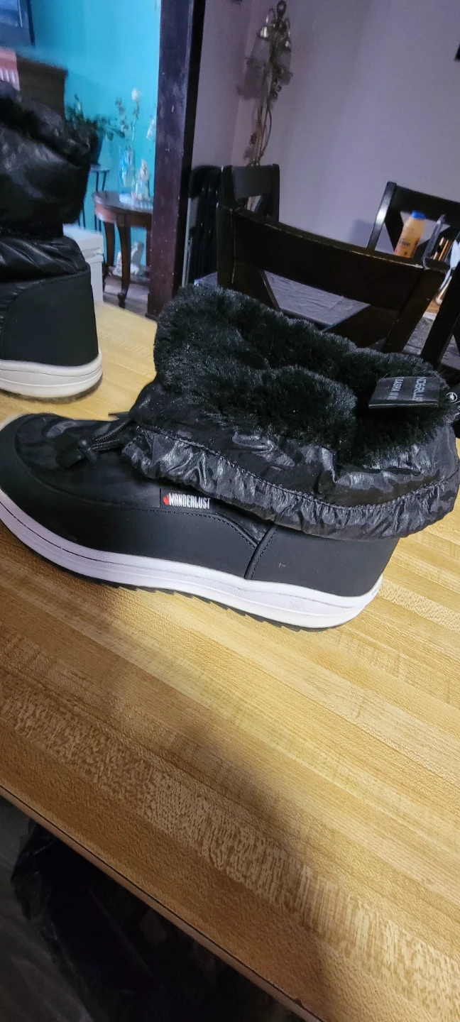 Wanderlust Sasha Winter Boots - Black, Size 10