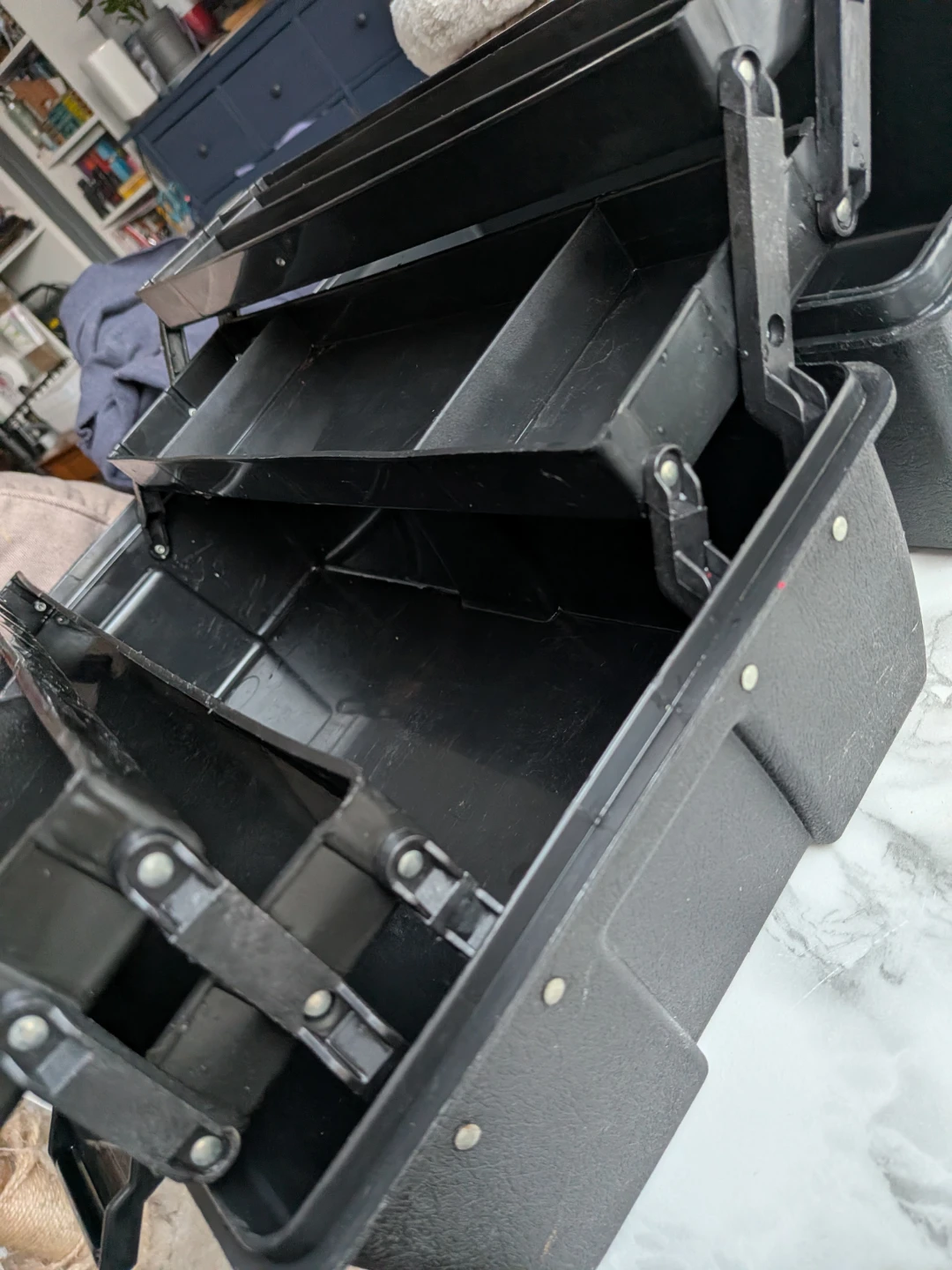 Black Cantilever Tool Box 17.5" x 9"