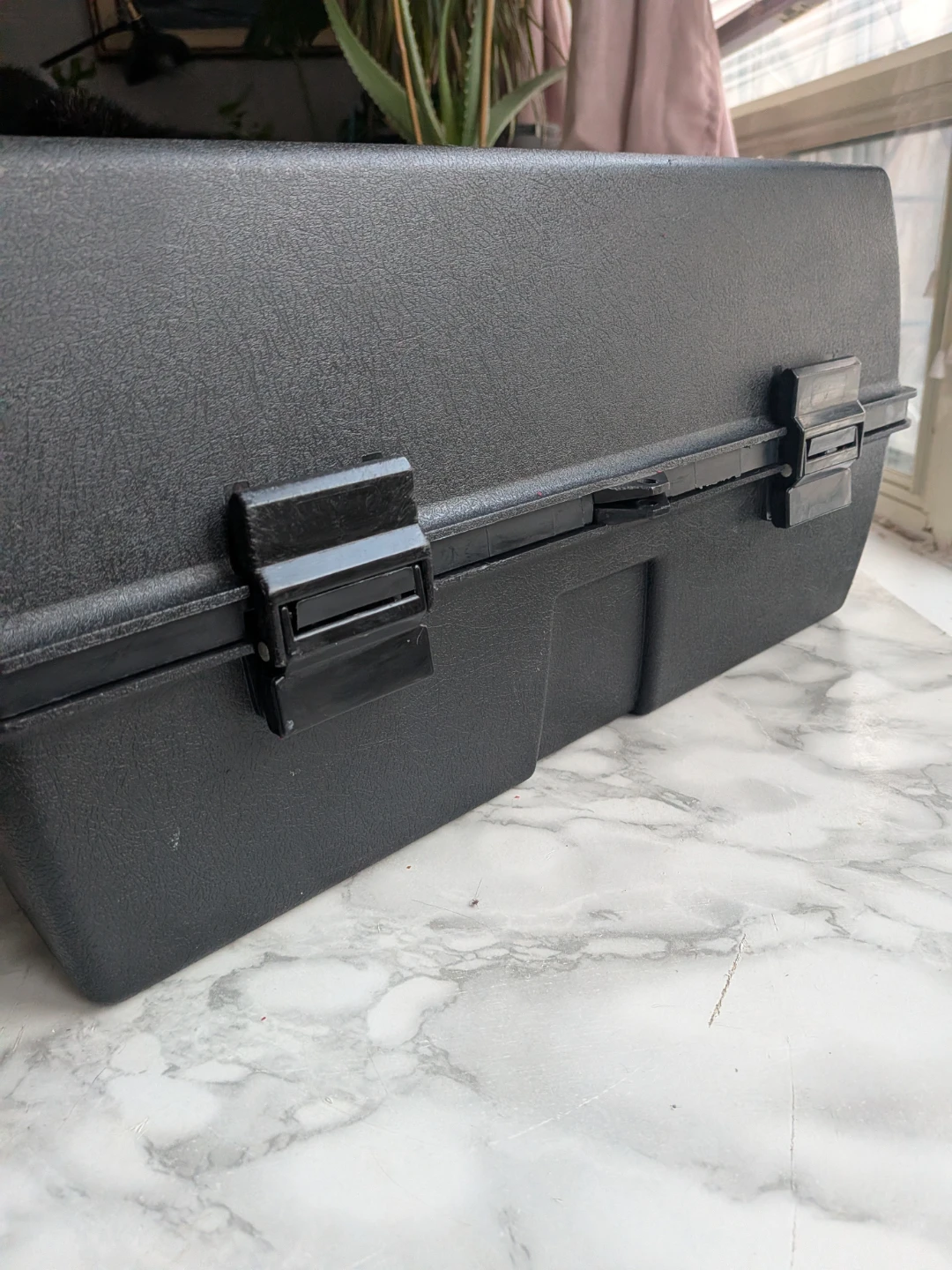 Black Cantilever Tool Box 17.5" x 9" - photo 4