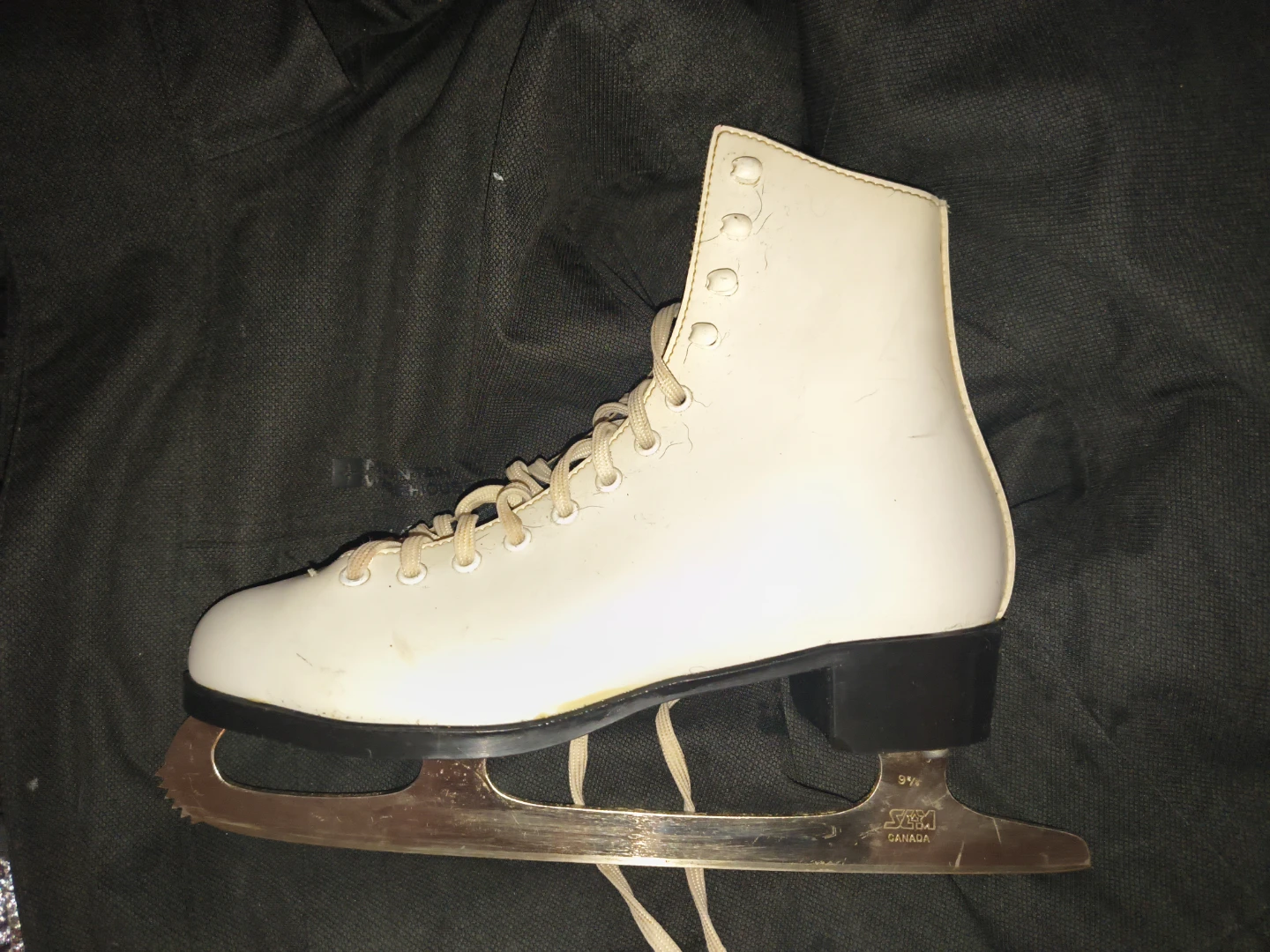 CCM Ice Skates, Size 7