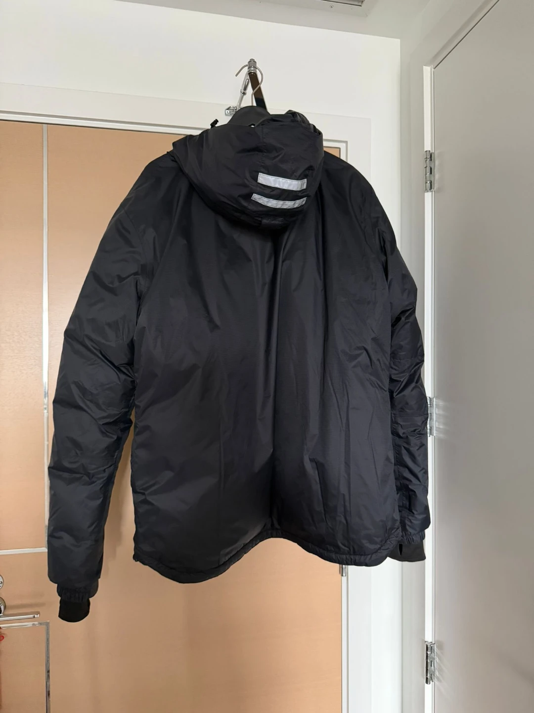 Canada Goose Mountaineer Parka - photo 3