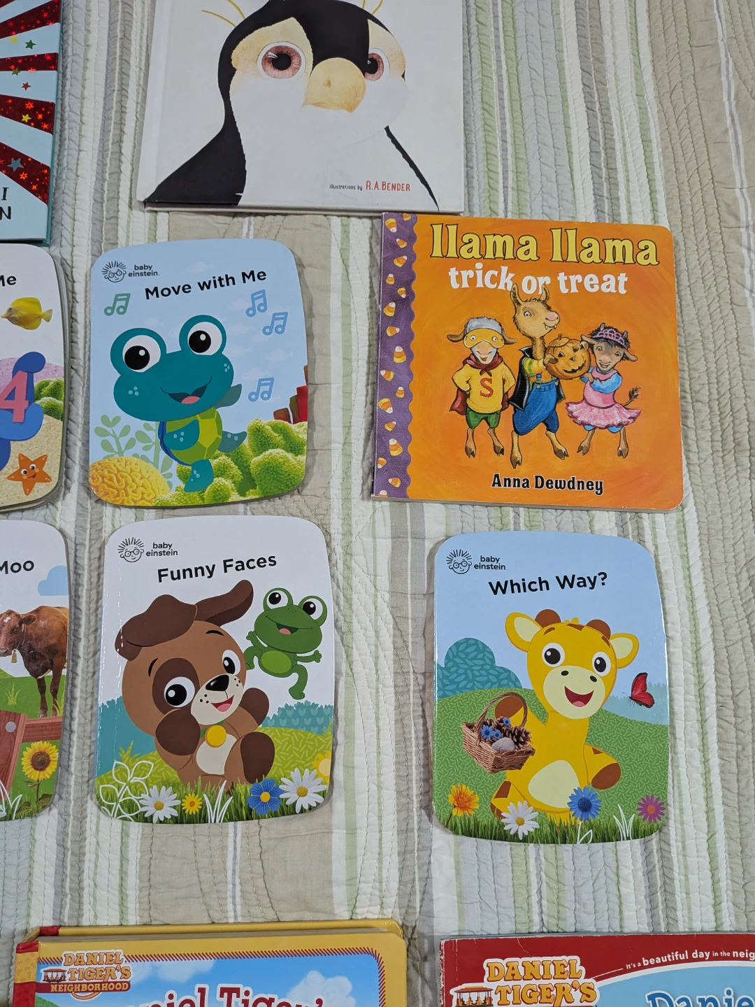 Baby book lot with Puzzle - photo 5
