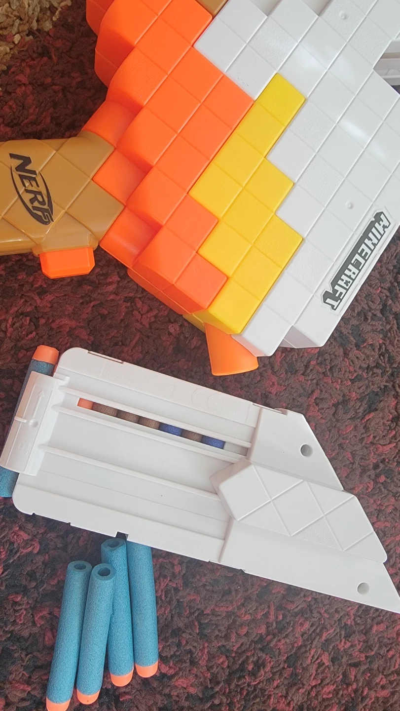 Nerf Minecraft Crossbow Dart Blaster - photo 3