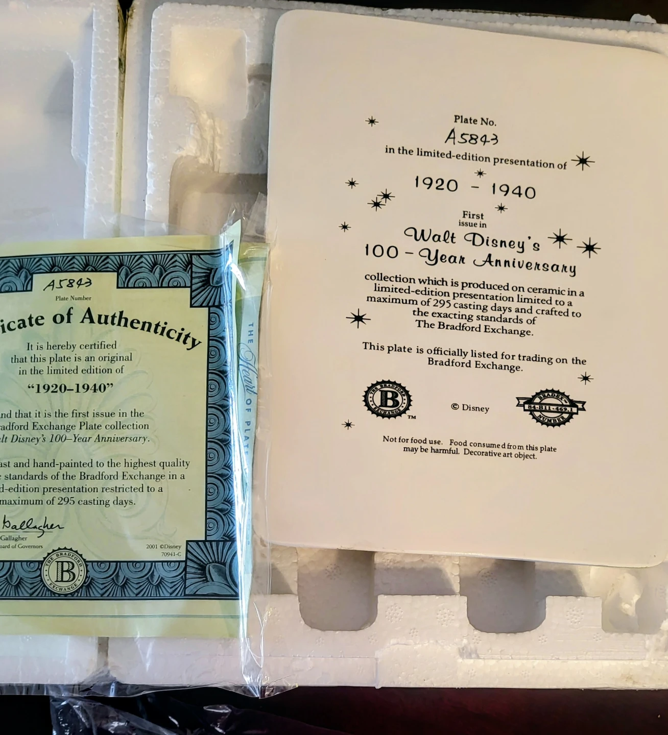 🥕 Walt Disney's 100-Year Anniversary Plate - photo 5