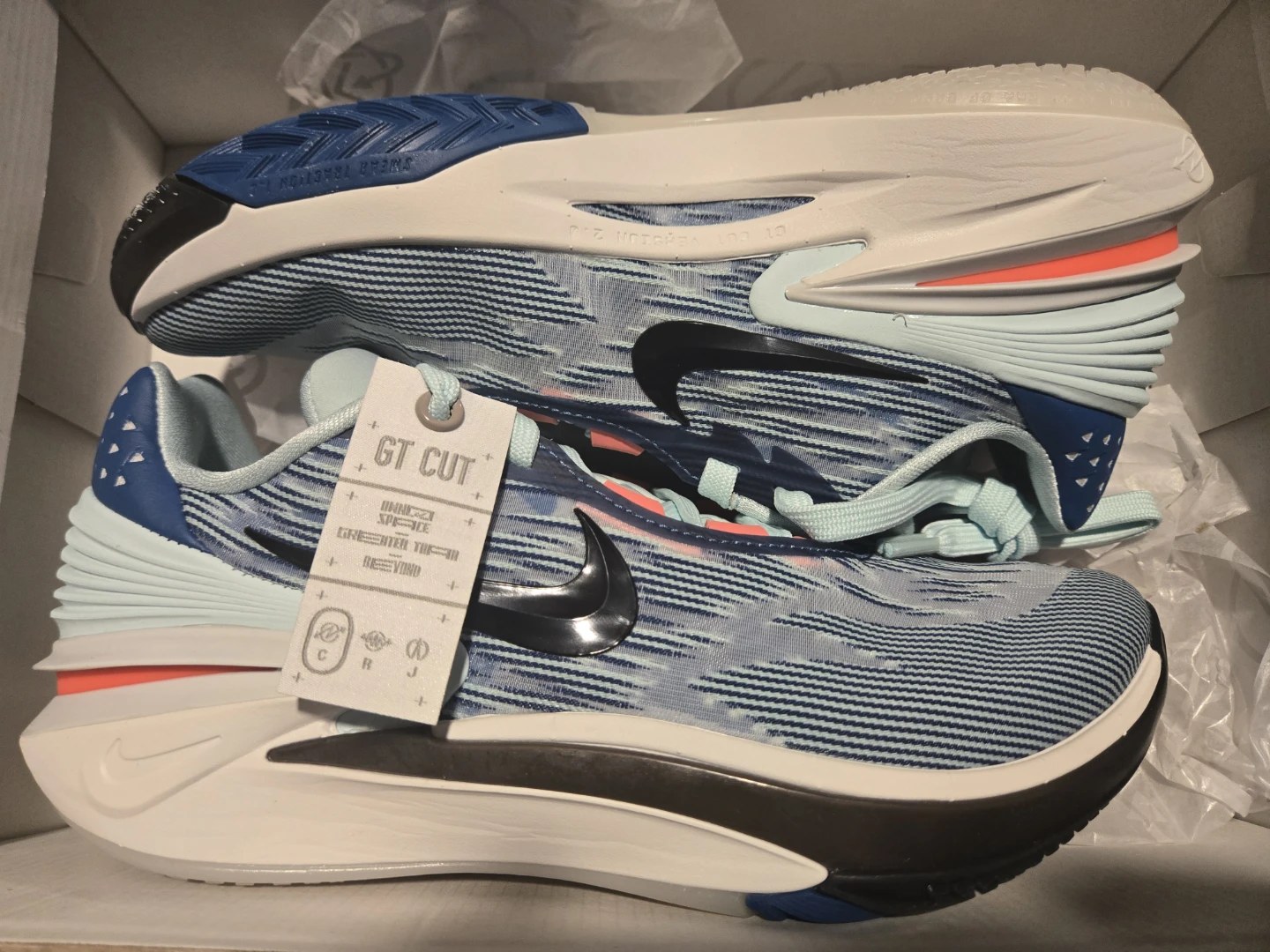 Nike GT Cut Basketball Shoes - New in Box!