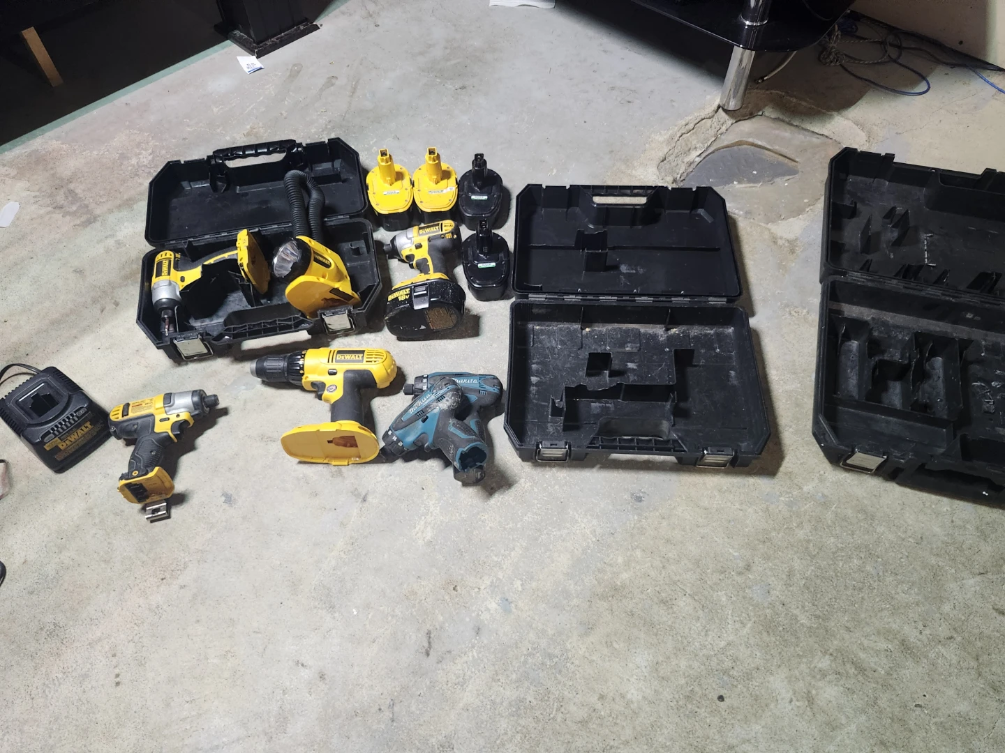 DeWalt & Makita Power Tools Bundle