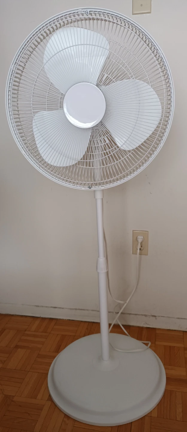 Tilt-head oscillating adjustable-height pedestal fan