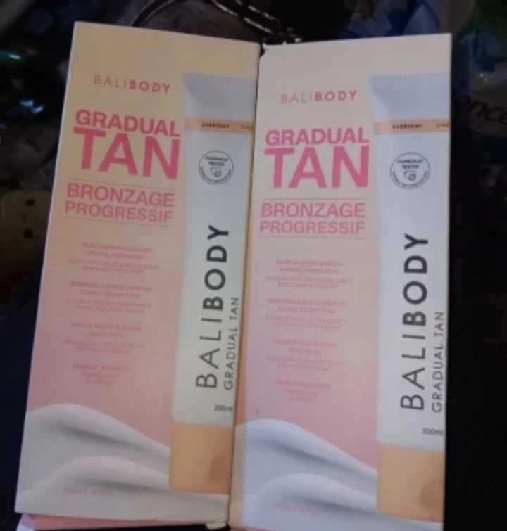 Bali Body & Bondi Sands Tanning Lotions & mitt - photo 5