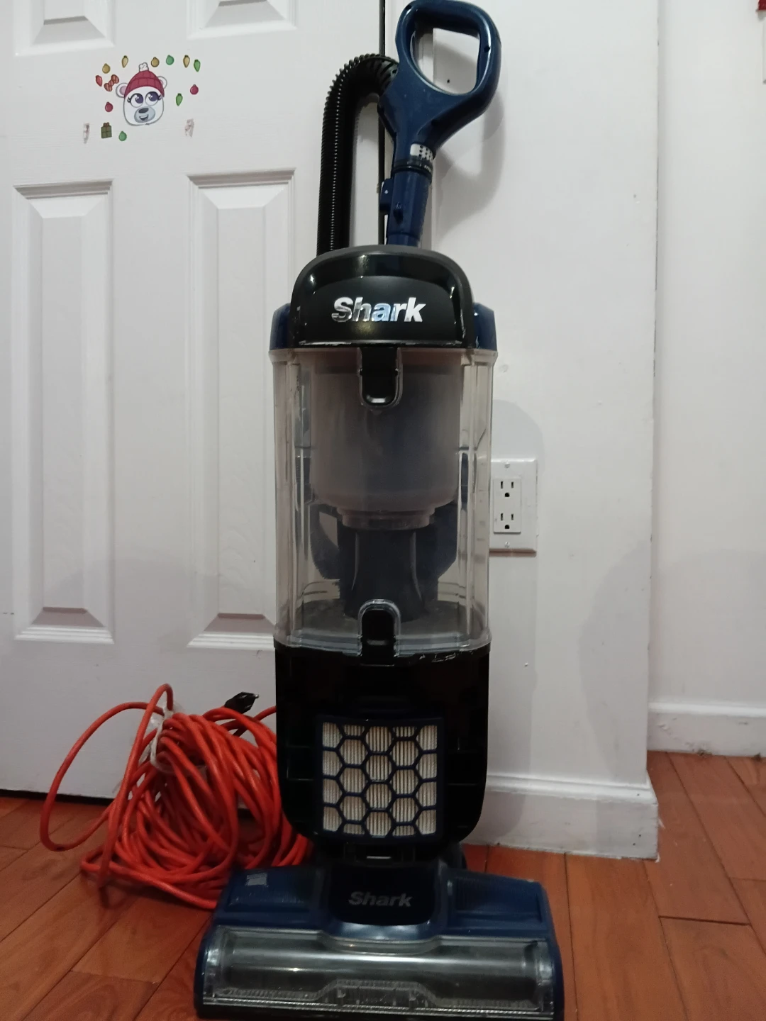 Shark Upright Vacuum Cleaner
