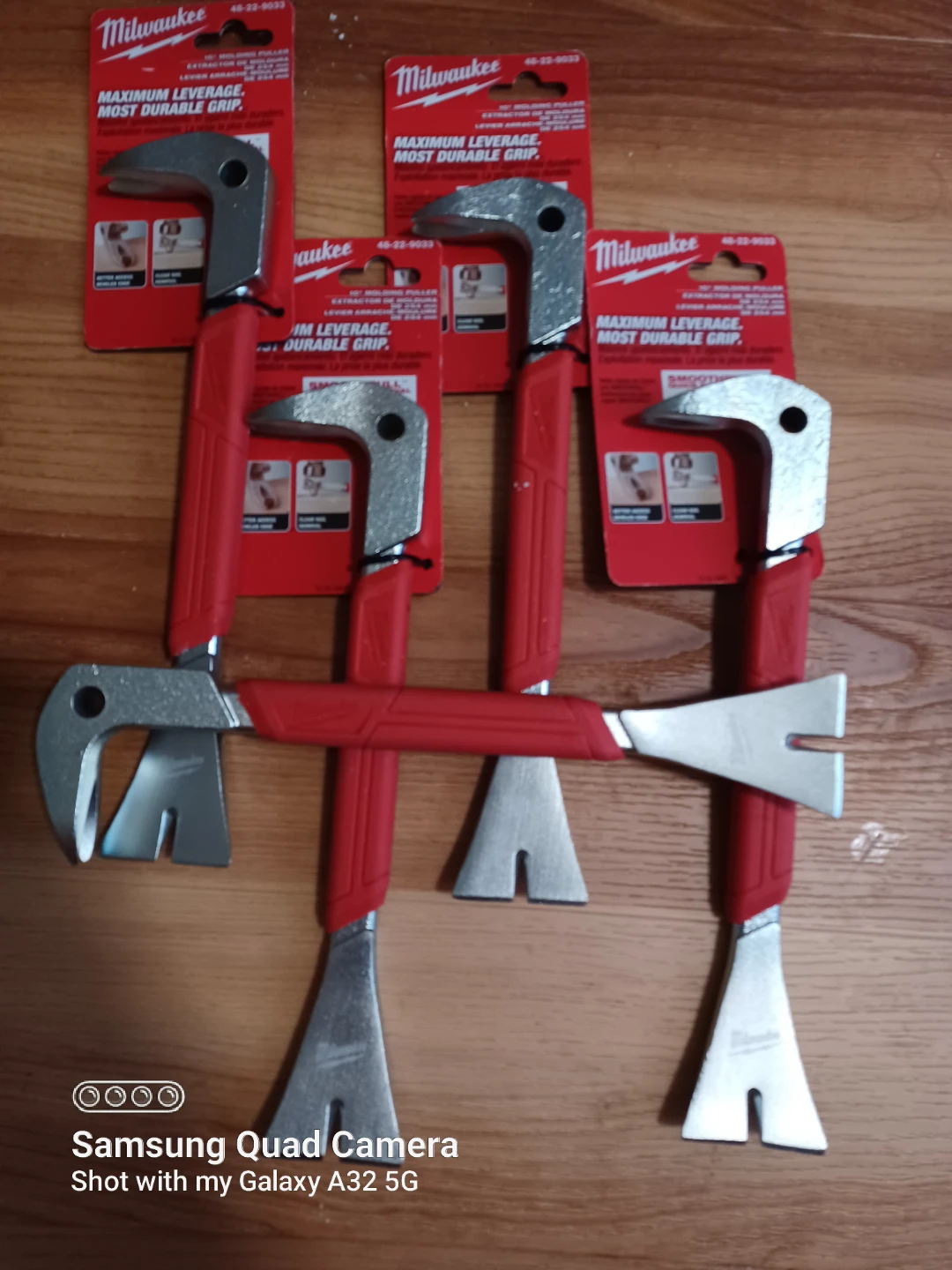Milwaukee 10" Molding Puller - Maximum Leverage