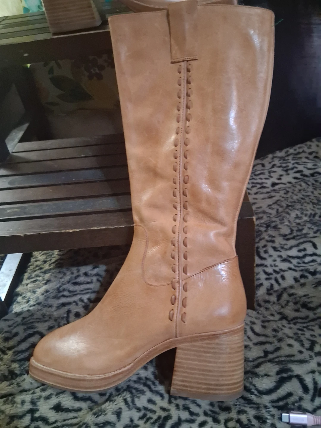 Chocolat Blu Women's Tan Leather Knee-High Boots Size 7 - photo 5