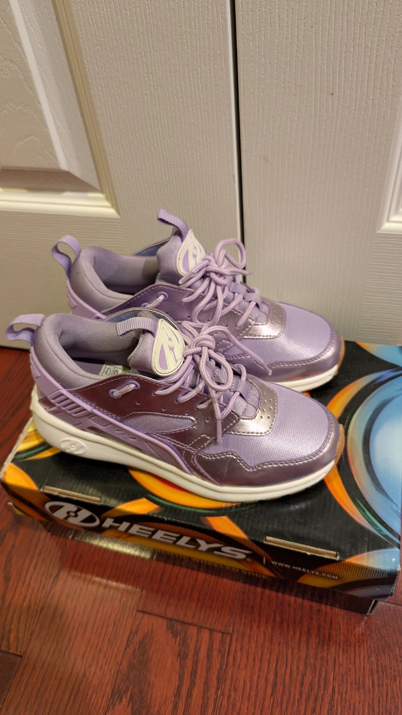 Heelys Force Lilac Metallic Youth Size 4