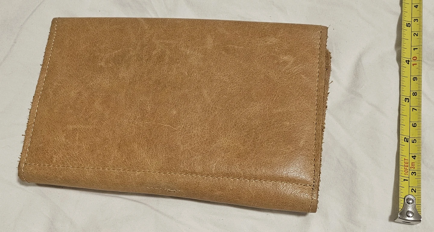 genuine leather passport holder - photo 2