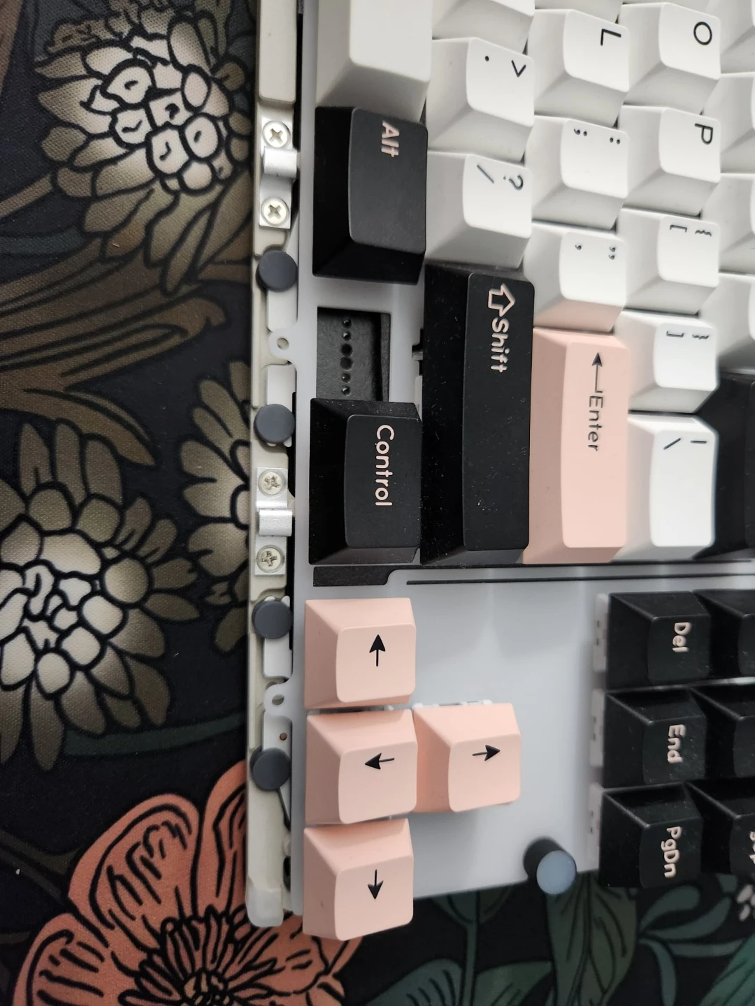 QwertyKeys Neo80 Mechanical Keyboard Aluminum TKL Hotswap - photo 4