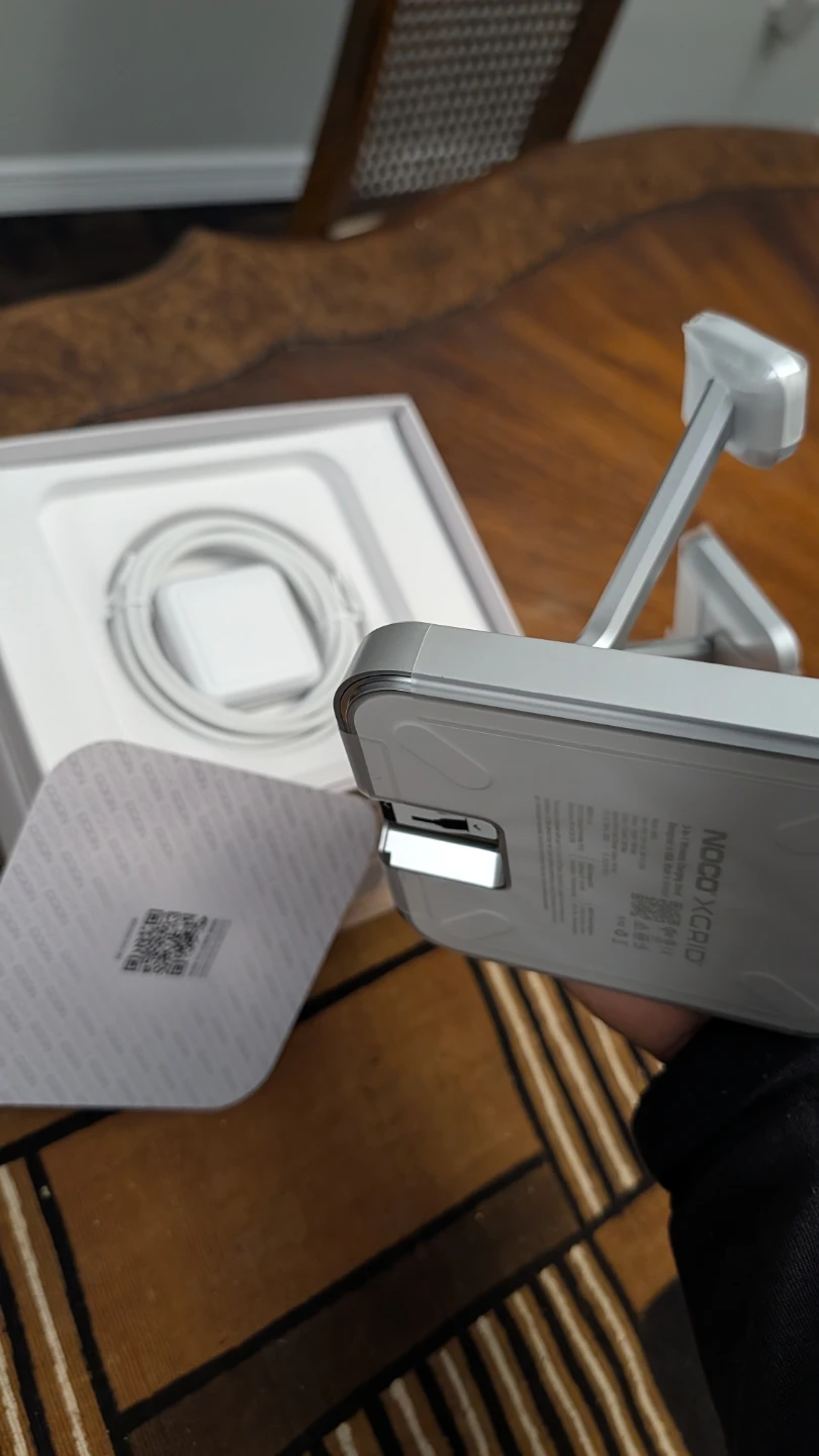 3-in-1 Magnetic Wireless Charging Stand - photo 4