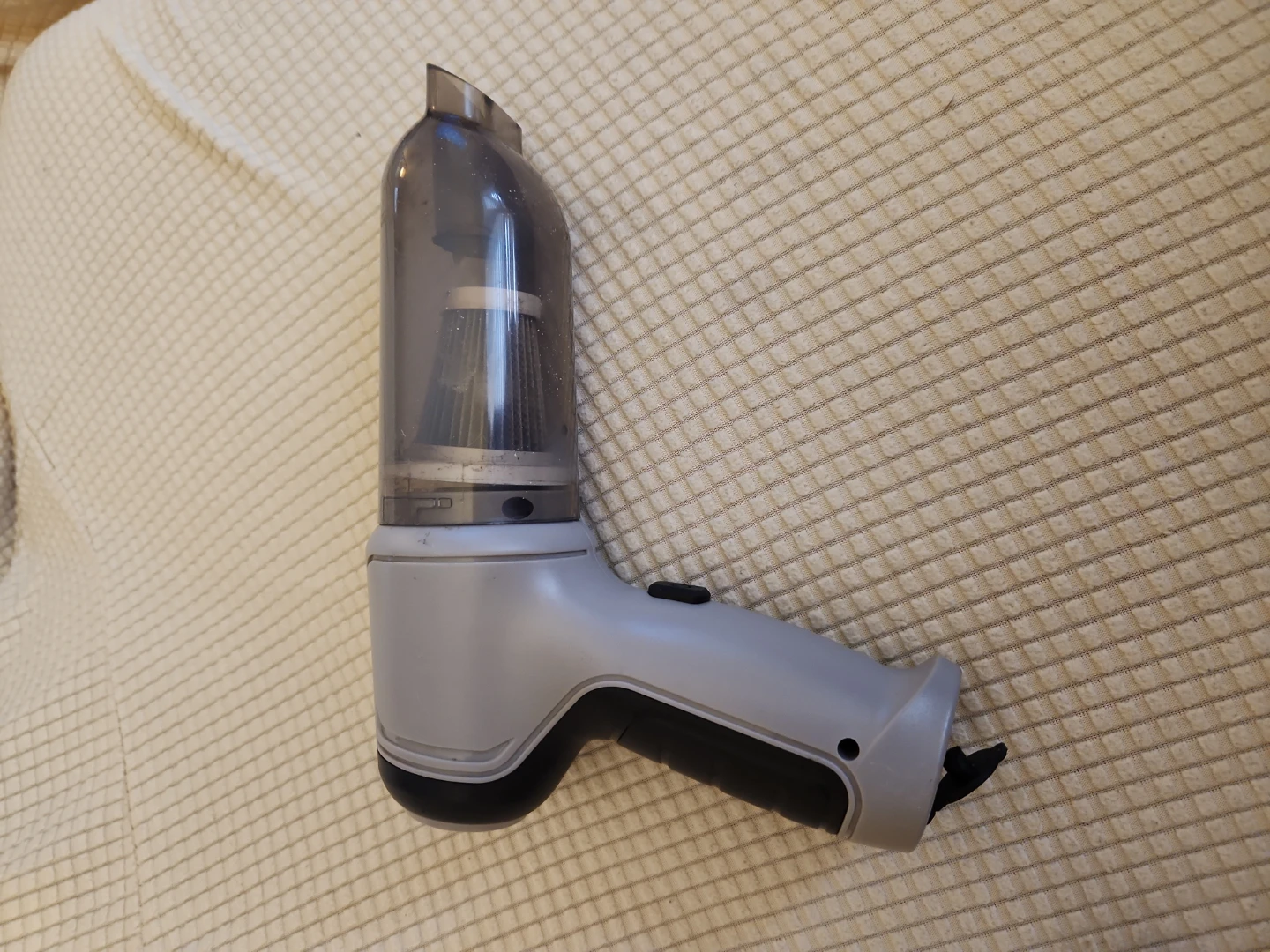 Handheld Vacuum Cleaner