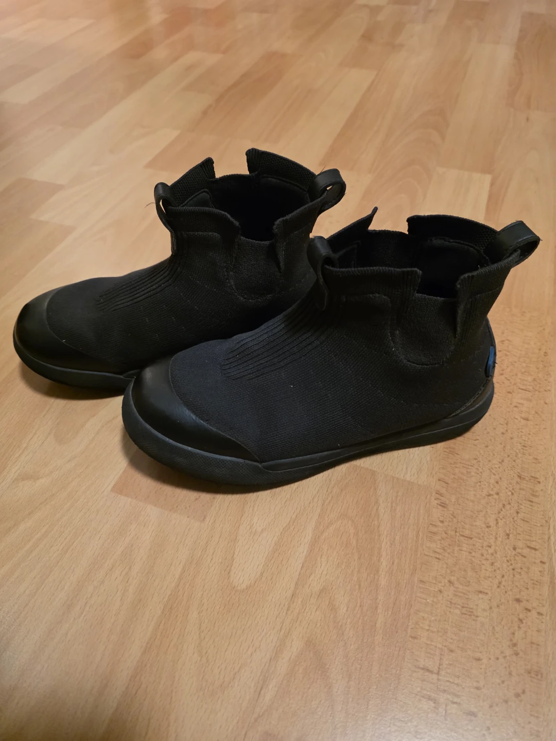 VESSI Kids J4 Chelsea Boots