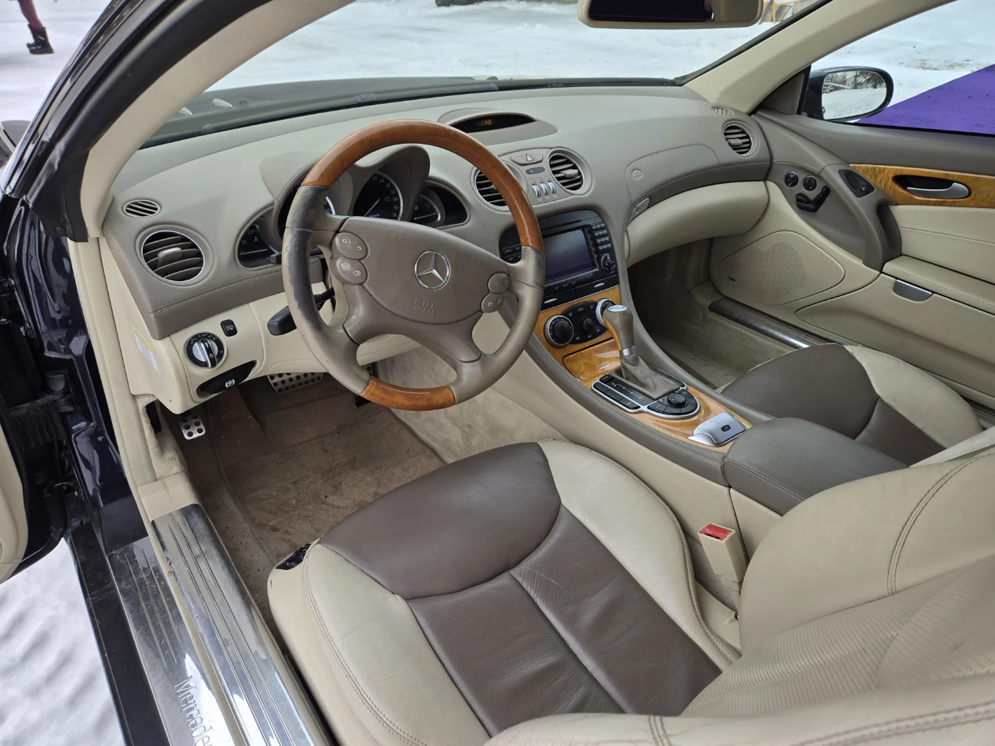 Mercedes-Benz SL 550 - photo 2