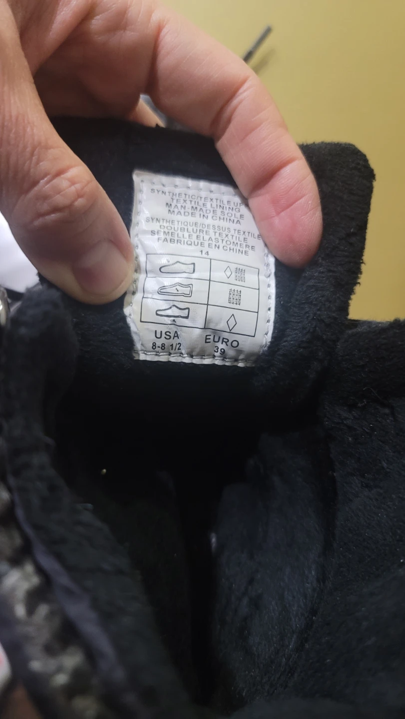 Women Winter Boots size 8.5 - photo 4