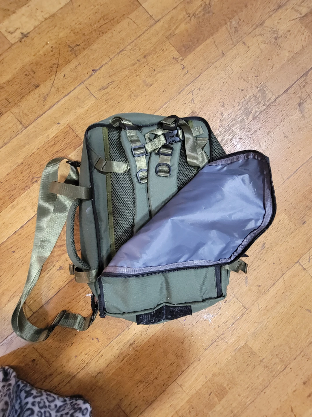 Green Backpack - photo 3
