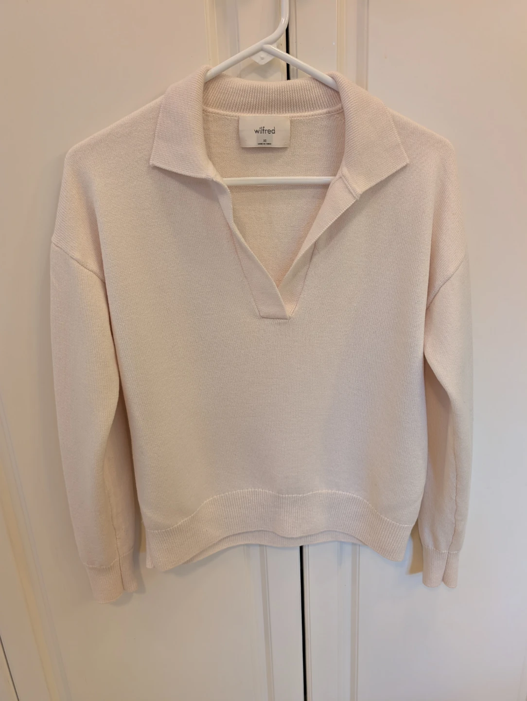 Wilfred 100%Merino Wool women's cream sweater Size XS - photo 2