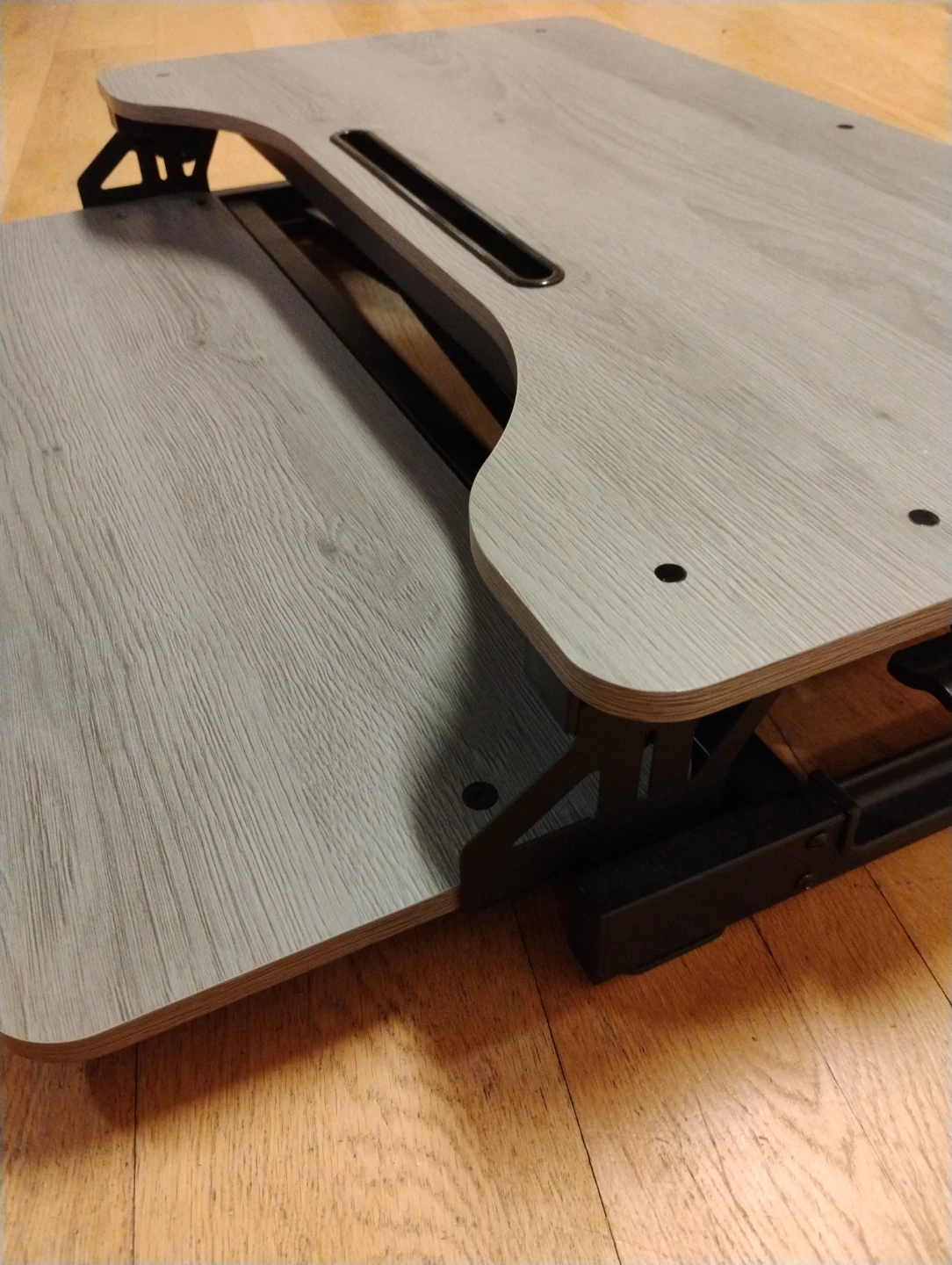 Desk Raiser - non-adjustable - photo 2