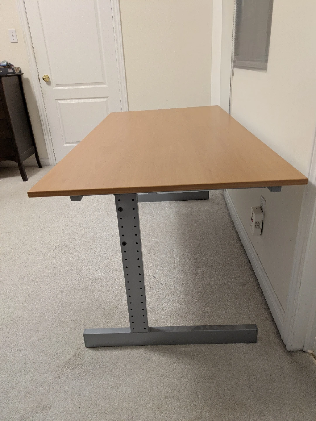 Ikea Adjustable height desk with Wooden Top and Grey Metal Frame - photo 2